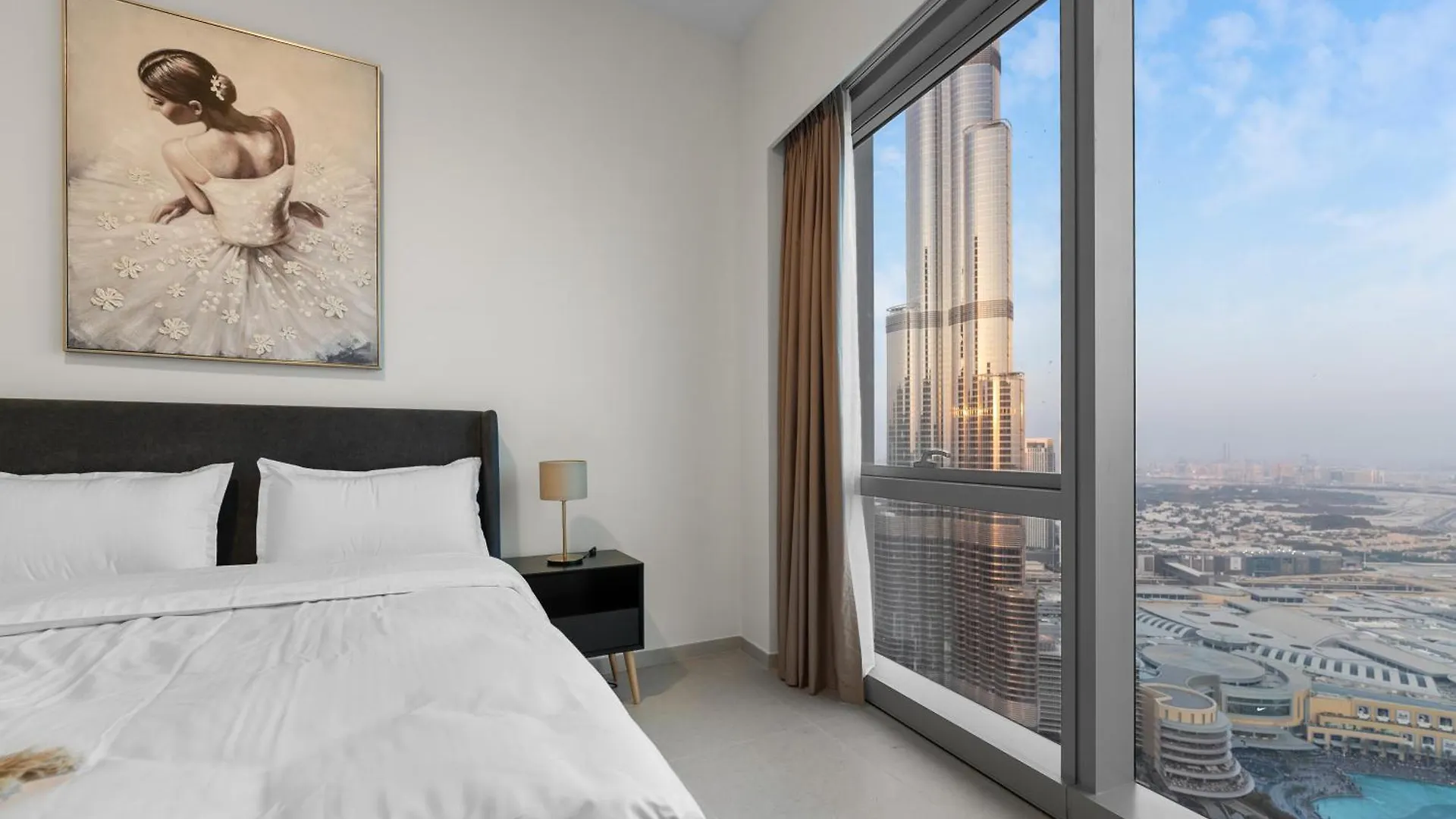 Iconic Burj Khalifa & Fountain View - 2Br - Signature Grande Residences Dubai