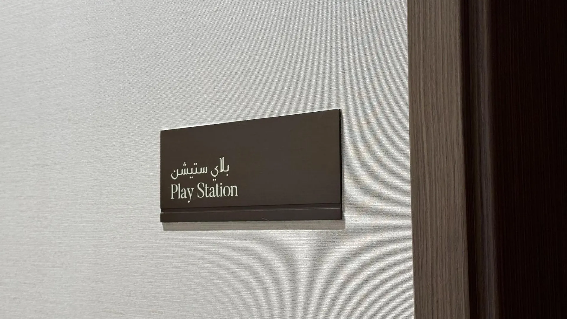 Iconic Burj Khalifa & Fountain View - 2Br - Signature Grande Residences Dubai Apartment
